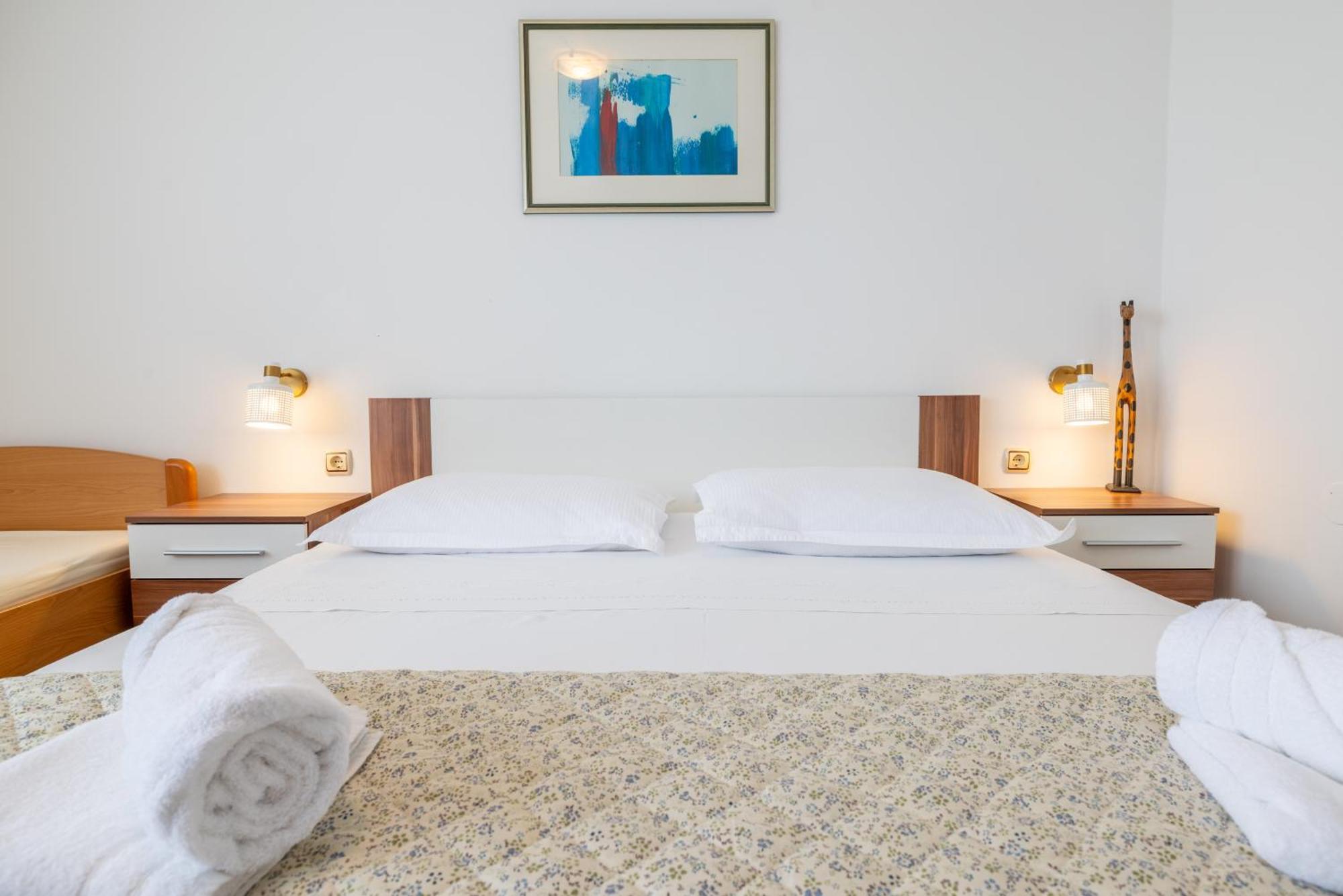 Apartment Laura On The First Floor Μακάρσκα Εξωτερικό φωτογραφία