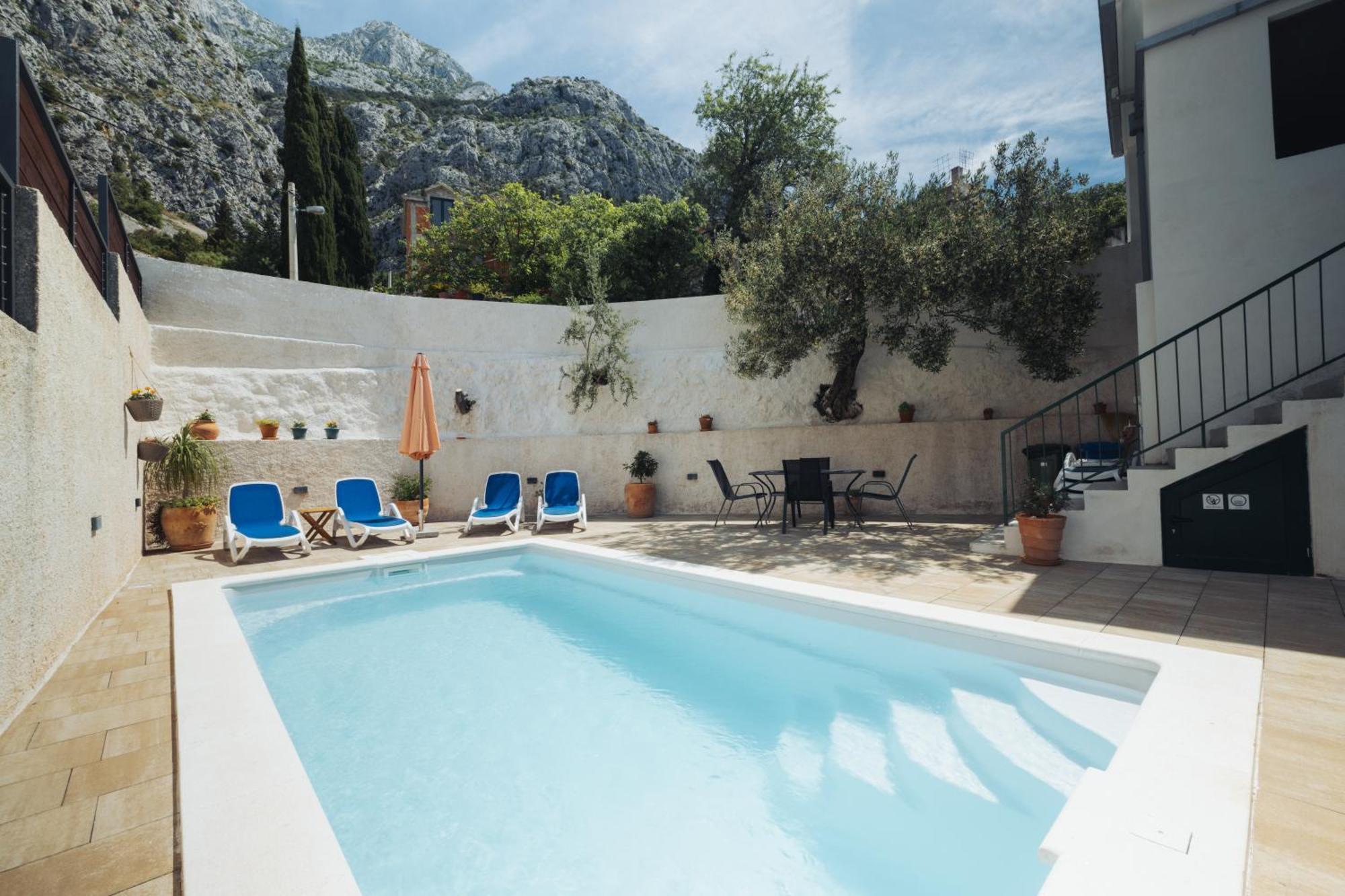 Apartment Laura On The First Floor Μακάρσκα Εξωτερικό φωτογραφία