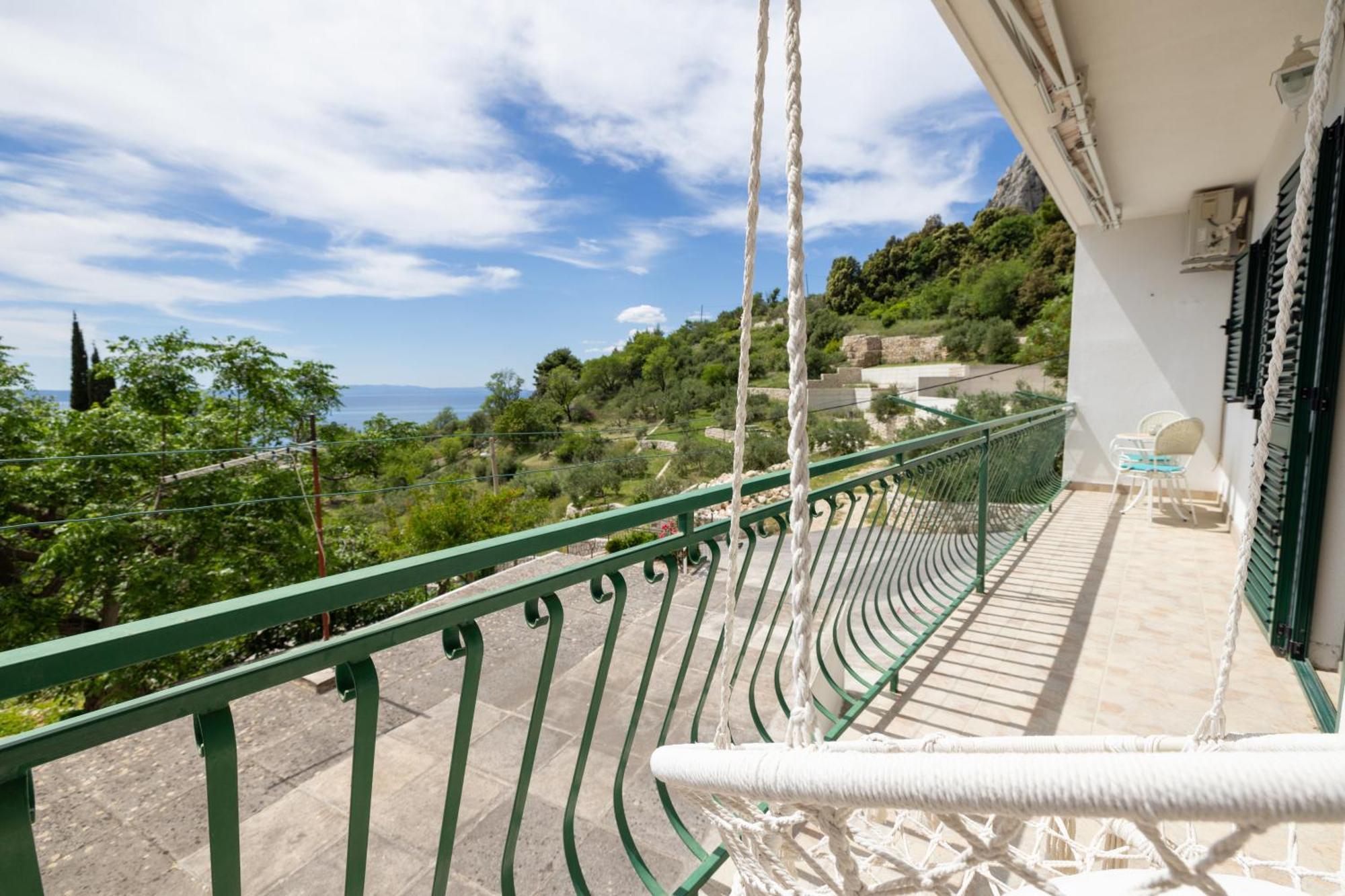 Apartment Laura On The First Floor Μακάρσκα Εξωτερικό φωτογραφία