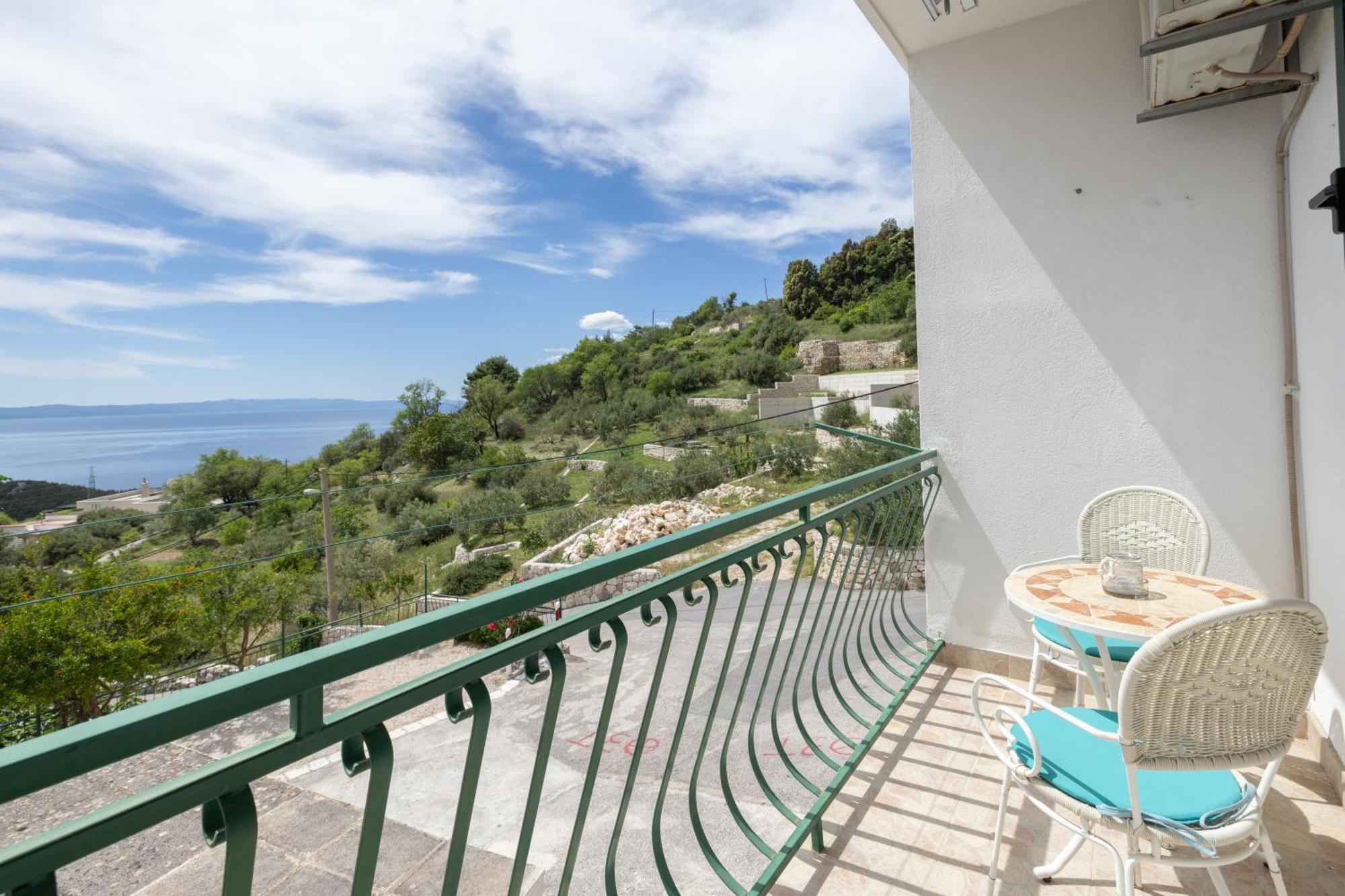 Apartment Laura On The First Floor Μακάρσκα Εξωτερικό φωτογραφία